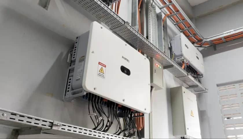 Jaki inwerter jedno czy trójfazowy? Wybierz mądrze i oszczędzaj energię