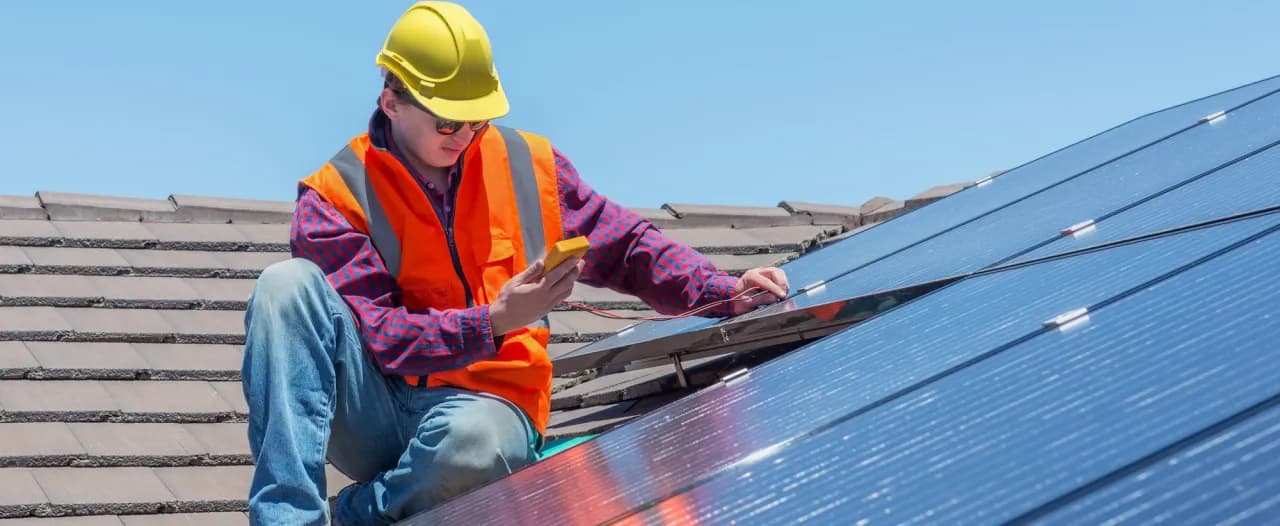 Instalacja fotowoltaiczna 5 kW - ile prądu naprawdę wyprodukuje?